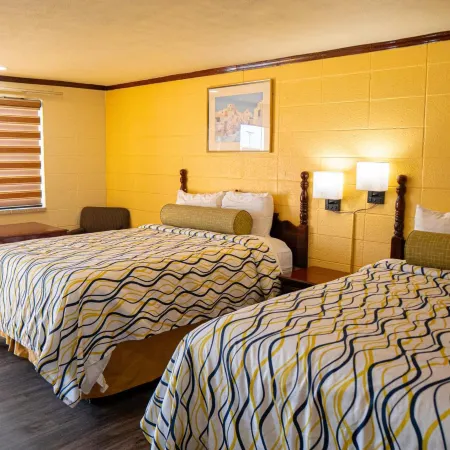 South Wind Inn
