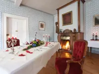 Hotel Zum Herrenhaus Hotels in 