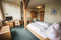 Berghotel Friedrichshöhe - Sauna, Pool & Natur Hotels in Altenberg