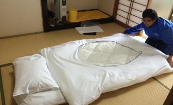 Wholeearth Ryokan Hiroshima