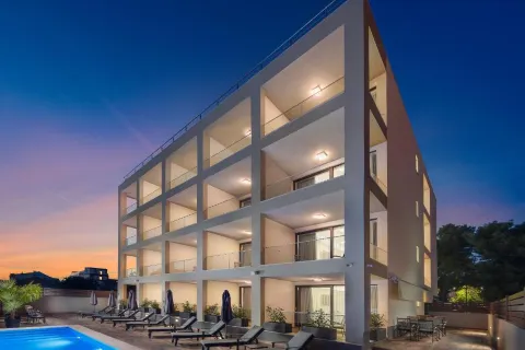 Ellure Luxury Suites