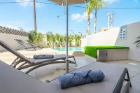 Pathos SeaSide Suites