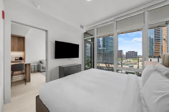 Level Chicago - Fulton Market