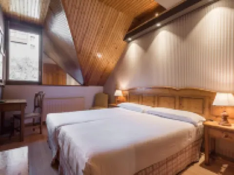Snö Villa de Sallent 3 Hotels in Formigal