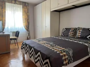 Domestico Apartment