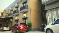 Cemara Guest House Syariah Kertajati Hotels in Jatiwangi