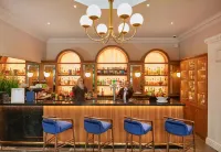 MILFORD HALL SALISBURY by IHG - Quầy bar