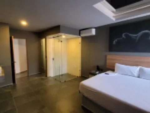 4Play Motel Hoteles en El Marqués