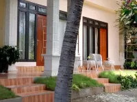 Rezka Roomz Syari'ah Hotels in Ende