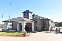 Studio 6 Suites Brenham, TX Hotels in Brenham