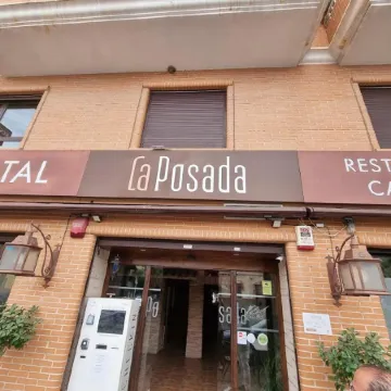 Hostal la Posada Отели рядом с достопримечательностью «Edificio ALTET»