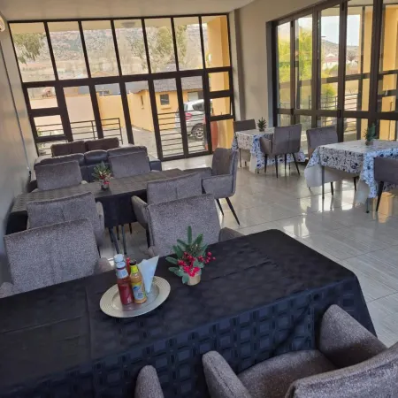 Jate Guest House