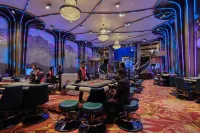 Mayfair Spa Resort & Casino - Bares