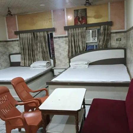 Hotel Lokenath New