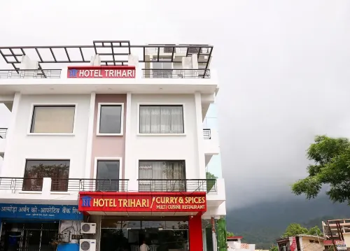 Hotel Trihari