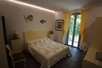 5 Terre Pelagos Hotels in Manarola