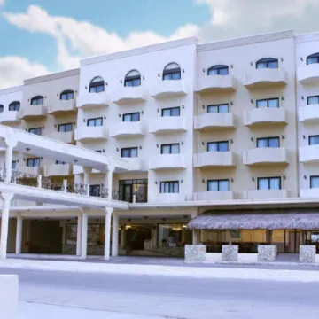 Hotel Arenas del Mar Resort