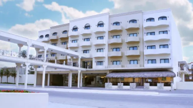 Hotel Arenas del Mar Resort Hotels in 
