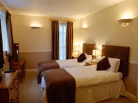 The Pelican Inn Hotels in Froxfield