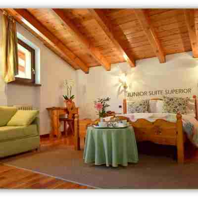 Hotel Beau Sejour Rooms