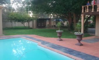 De Stallen Guest Villas and Golf Course