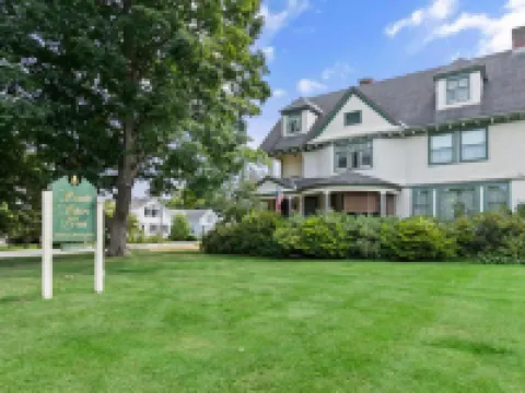 南郡 本寧頓酒店