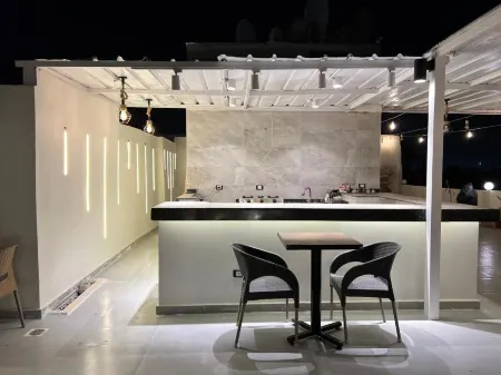 Pyramids Gardens Hotel