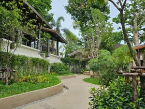 Samed Tamarind Beach Resort