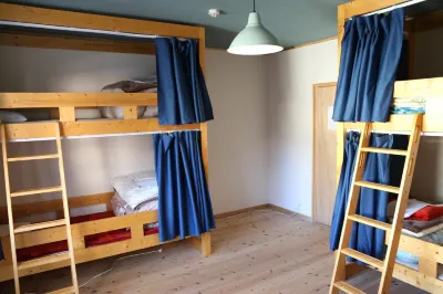 Perch Guest House Hotel di 