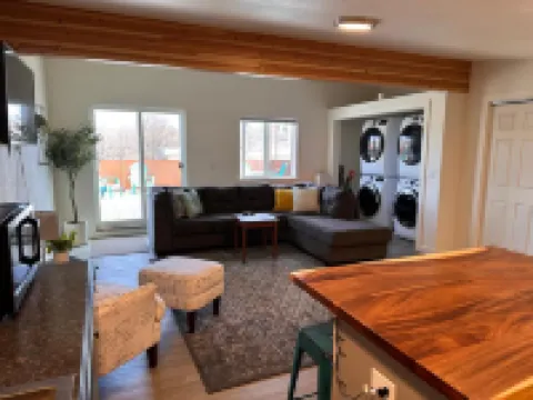 The Asbury House Guest Rentals Hotels in Moscow