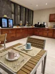 مايتاي إكسبرس تاهيتي - فطور