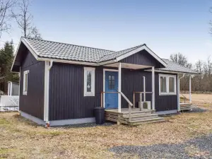 Awesome Home in Älmhult with Kitchen
