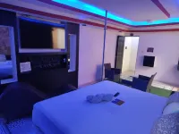 AUTO HOTEL CONSTELACION