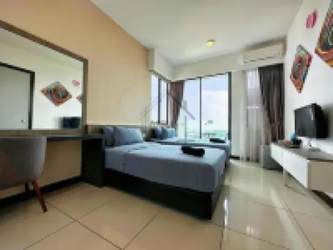 PD D’Wharf Seaview & Sunset Suite (Up to 3 Pax)