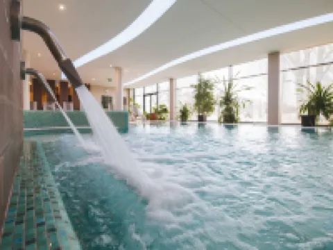 Imola Hotel Platan Hotels in Eger