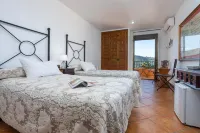 Hotel Rural Sierra Tejeda - Beach
