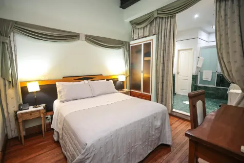Hotel A&B Internacional