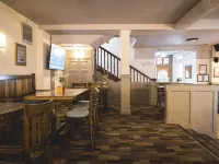 The Horse & Farrier 오틀리 호텔
