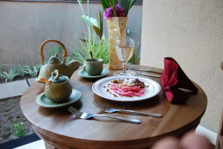 Trijaya Guest House Pemuteran Отели рядом с достопримечательностью «Biorock Pemuteran bali»