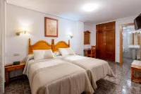 Tierra de la Reina Hotels in Valderrueda