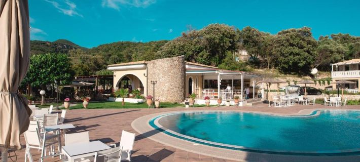 Anemolia Parga Suites Hotels in Parga
