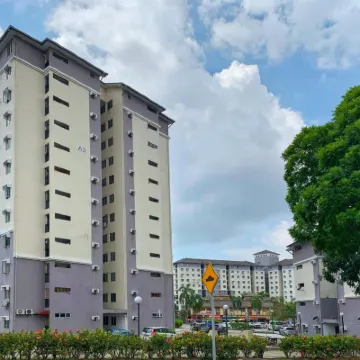 Maya Homestay Putrajaya Hotels near KLIA Transit Putrajaya & Cyberjaya Station