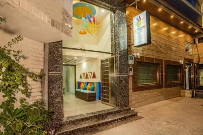 Gostops Amritsar, Chatiwind Gate Hotels in 