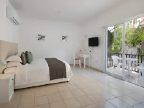 Akti Beach Hotel & Village Resort Hotels in Chloraka