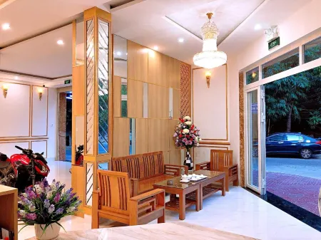 HongKong1 Hotel Quy Nhon Отели в г. Ghenh Rang