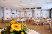 Zum Starenkasten Gmbh Hotels in Salzgitter