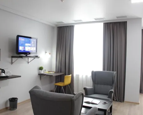 Smart Hotel Bishkek Zimmer Photos