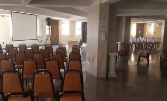 Pampas Palace Hotel