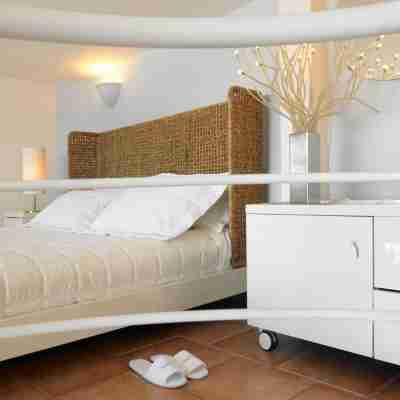 神洞水療套房飯店 Rooms