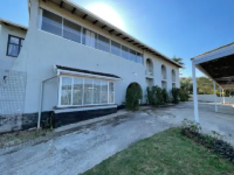 Eden Rose Manor B&B Hotels in La Mercy